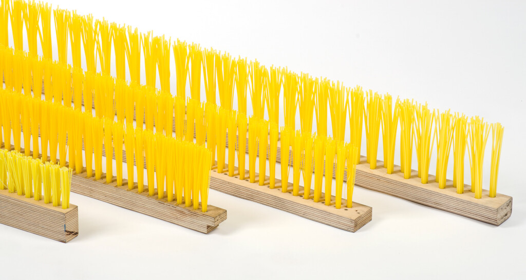 strip brush plywood body